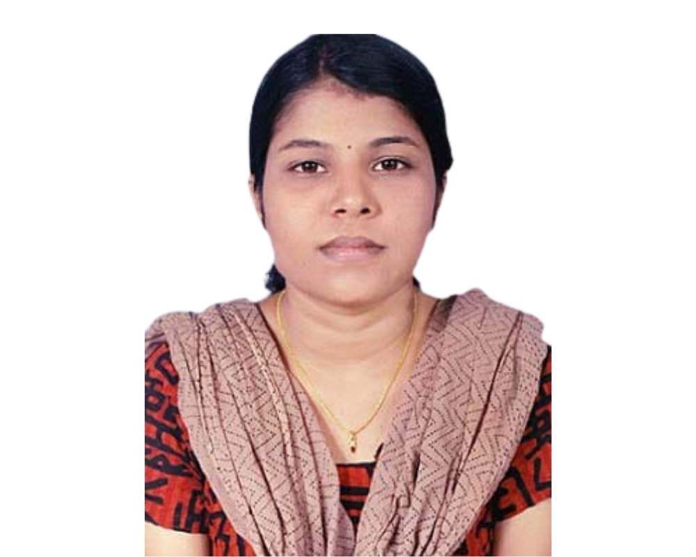 Dr Shalini V
